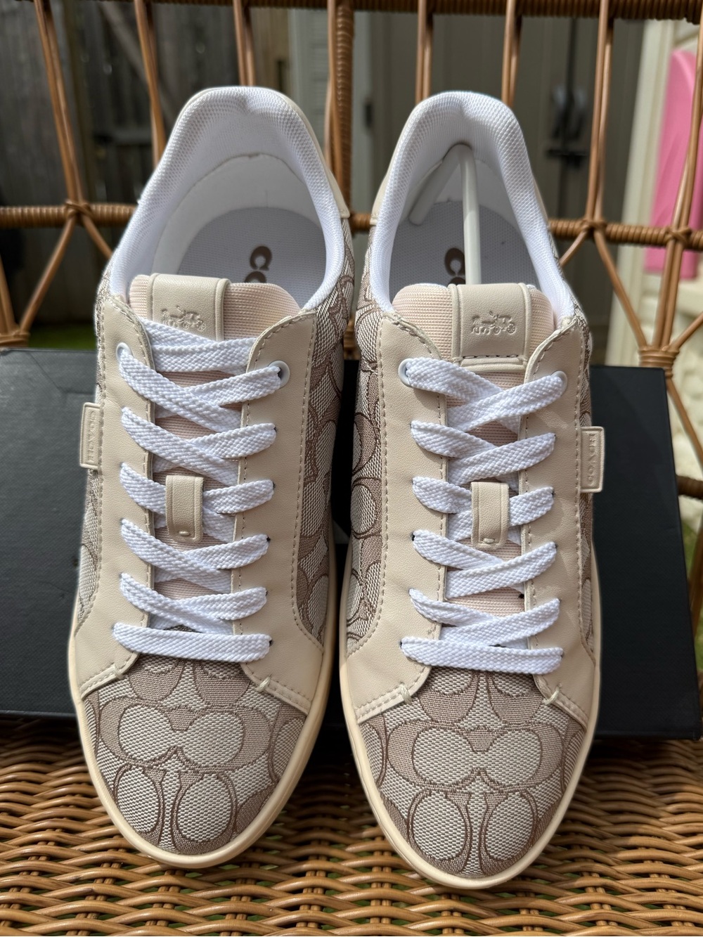 Coach Beige and Cream Signature Low-Top Sneakers - Picture 11 of 13
